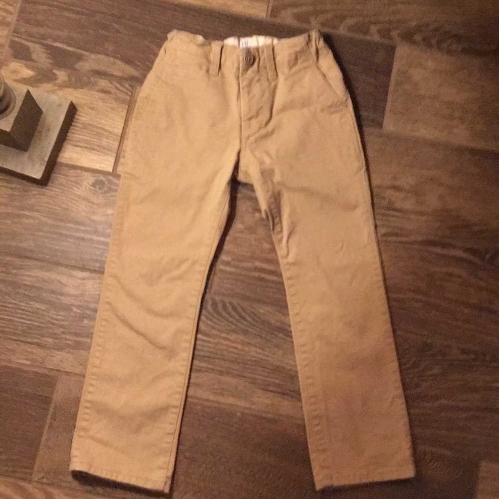 Gap Boys Tan dress pants Size 6